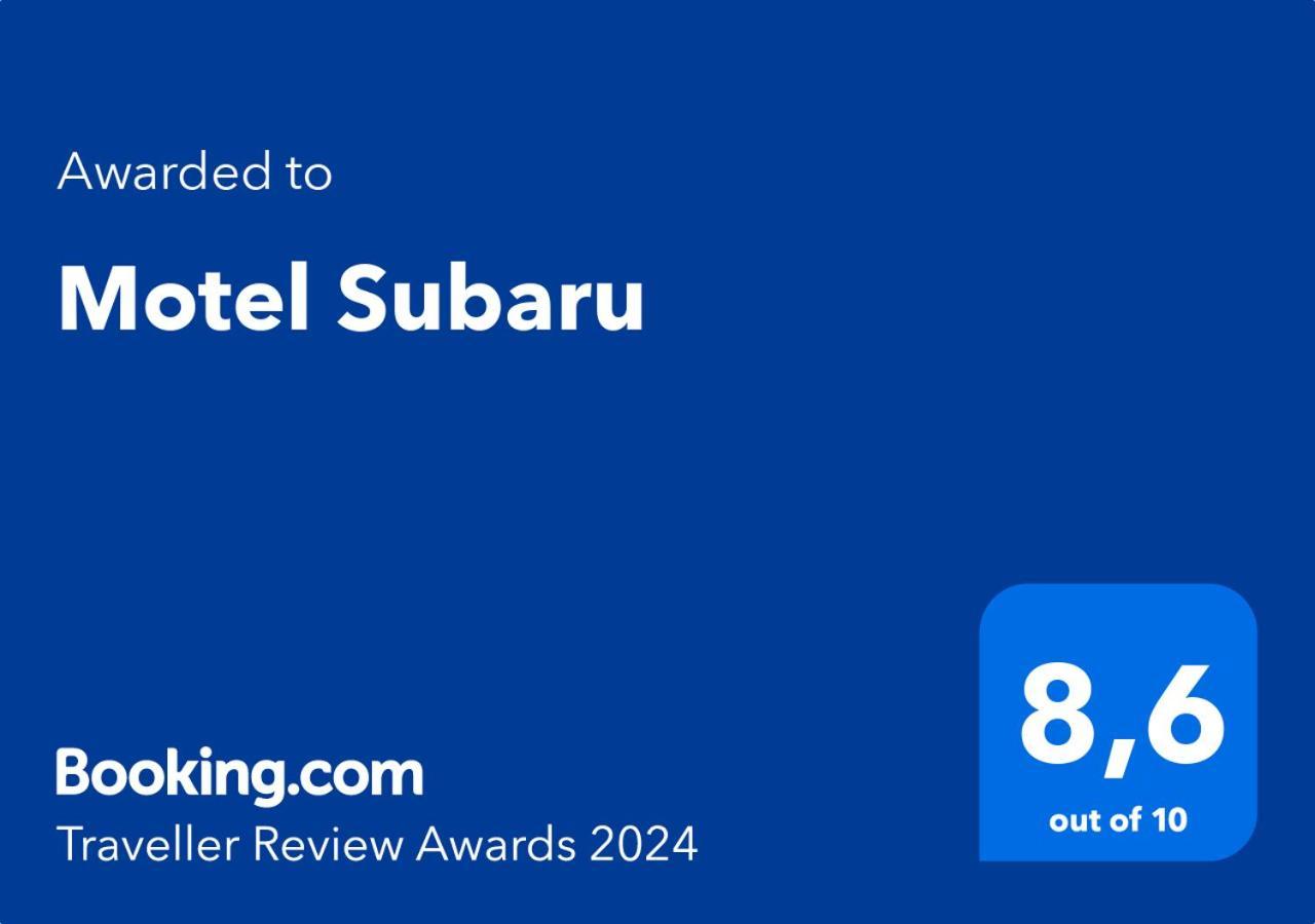 Motel Subaru Varsó Kültér fotó