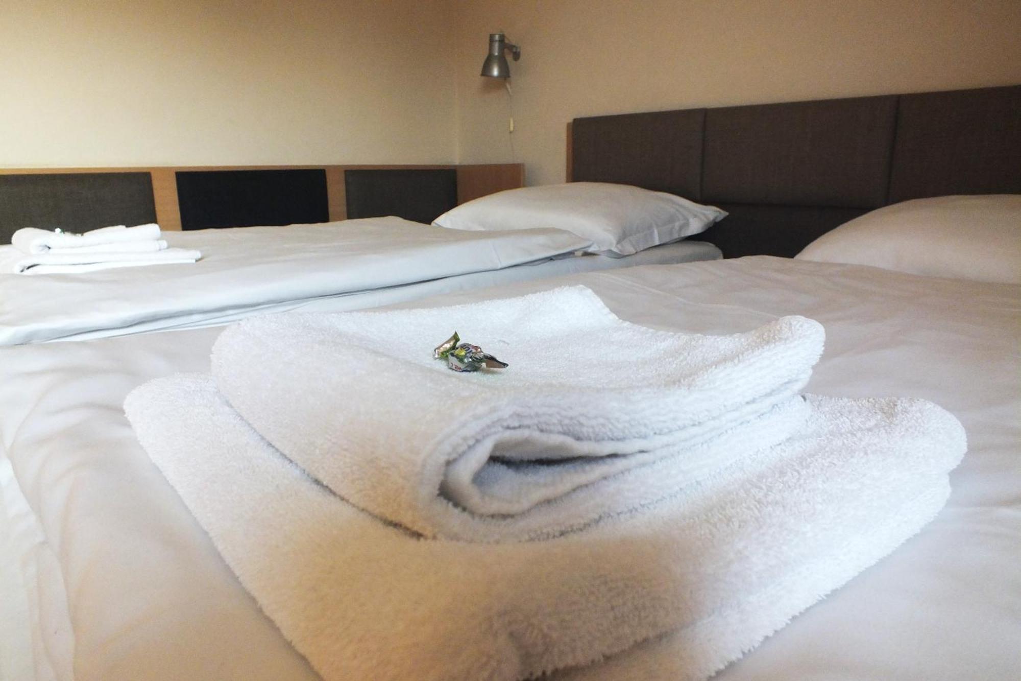 Motel Subaru Varsó Kültér fotó
