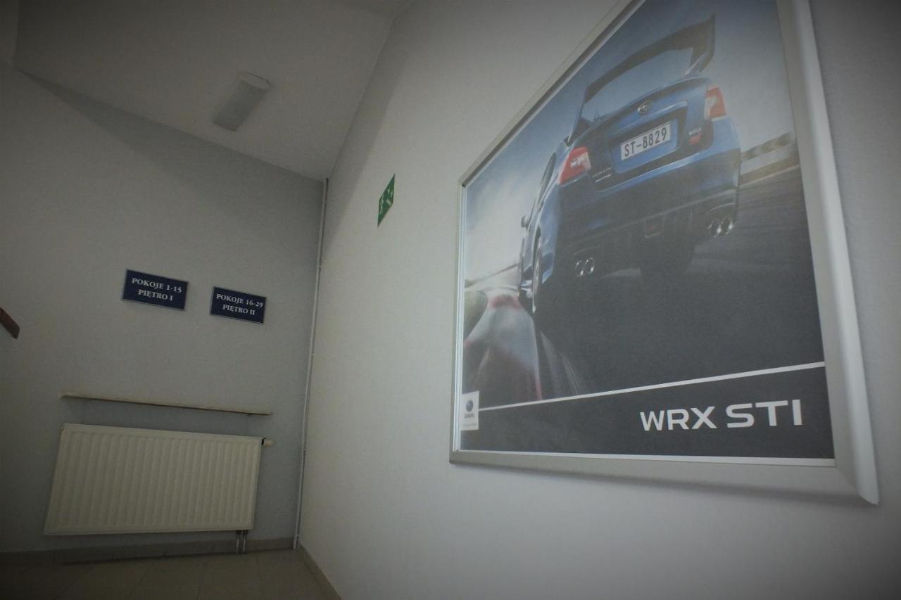 Motel Subaru Varsó Kültér fotó